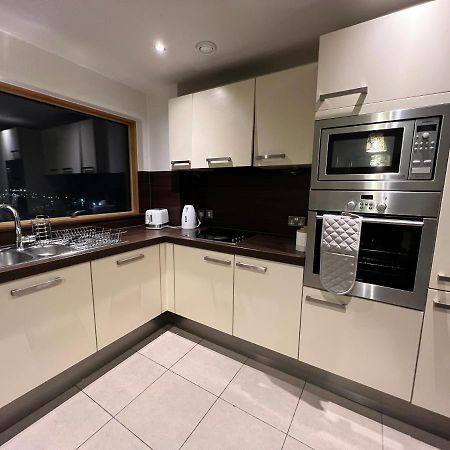 Bigkings Stylish 2 Bedroom Apartment With Free On Street Parking Манчестер Екстер'єр фото