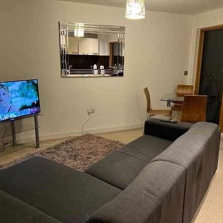 Bigkings Stylish 2 Bedroom Apartment With Free On Street Parking Манчестер Екстер'єр фото